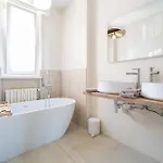 شقة Cloud9 Large Terrace - Meliora بيرغامو