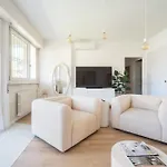 شقة Cloud9 Large Terrace - Meliora بيرغامو