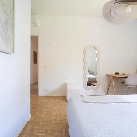 Cloud9 Large Terrace - Meliora Apartmán