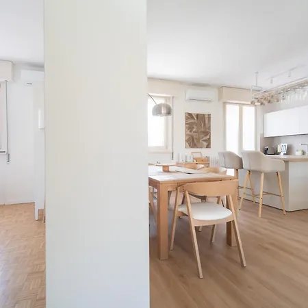 Cloud9 Large Terrace - Meliora * Bergamo