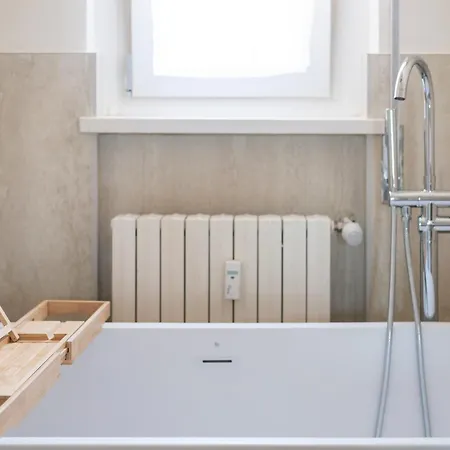 Cloud9 Large Terrace - Meliora