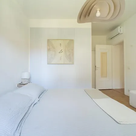 Cloud9 - Terrace And Ac Apartment Bergamo
