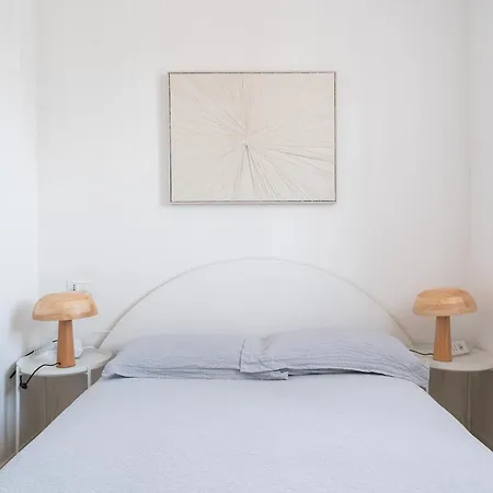 Cloud9 Large Terrace - Meliora *