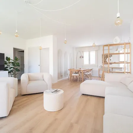 Cloud9 Large Terrace - Meliora Apartmán