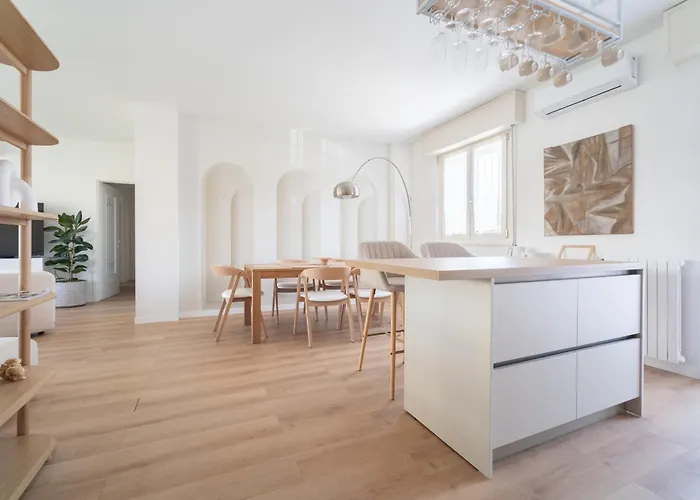 Cloud9 Large Terrace - Meliora *