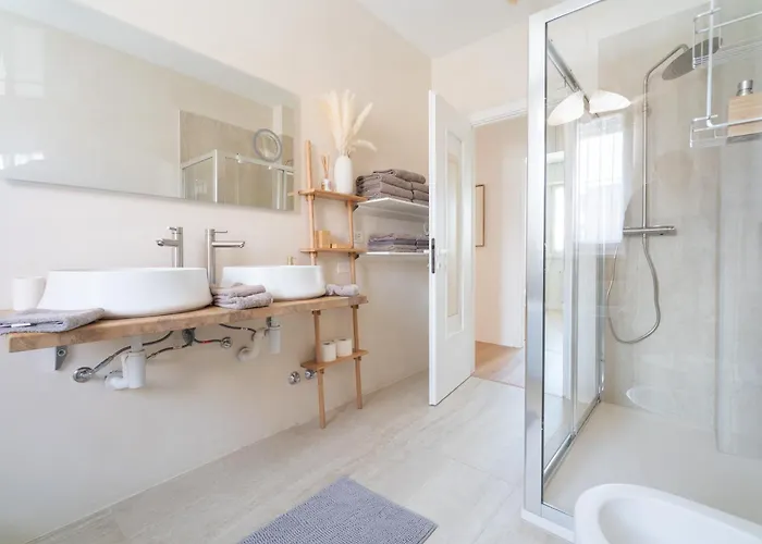 Cloud9 Large Terrace - Meliora アパート *