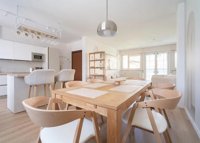 Cloud9 Large Terrace - Meliora アパート