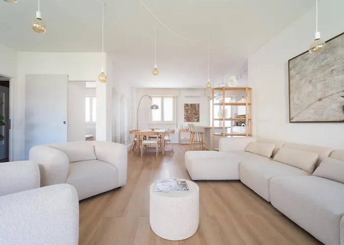 Cloud9 Large Terrace - Meliora * ベルガモ