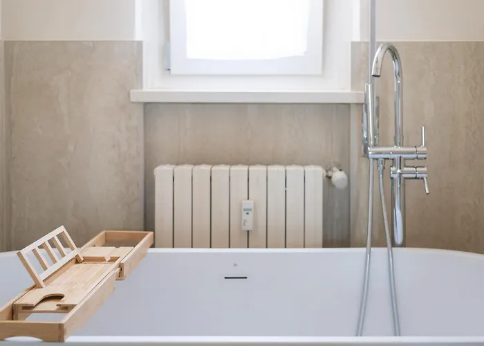 Cloud9 Large Terrace - Meliora